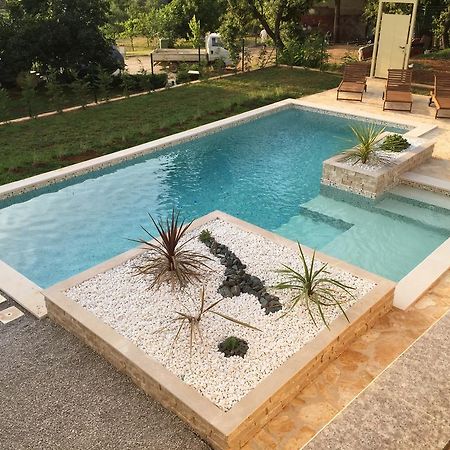 Holiday Home Maver Forty Пореч Экстерьер фото
